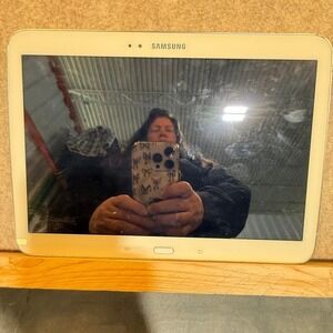 Samsung Galaxy Tab 3 10.1 GT-P5210 16GB White Wi-Fi Android Tablet